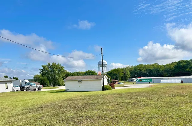 $99,900 | 914 South Detroit Street, Lagrange, IN 46761