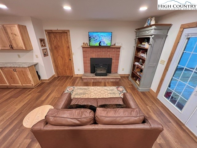 2141 Mt Jefferson Road West Jefferson, NC 28694 - Photo 17 of 35