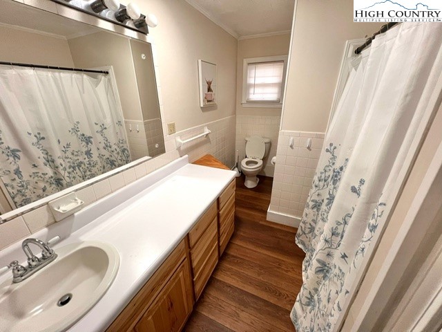 2141 Mt Jefferson Road West Jefferson, NC 28694 - Photo 31 of 35