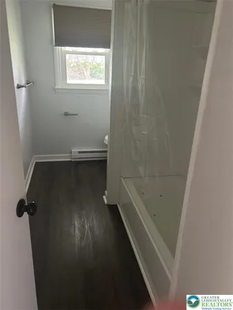 $1,800 | 858 North Van Buren Street, Allentown, PA 18109