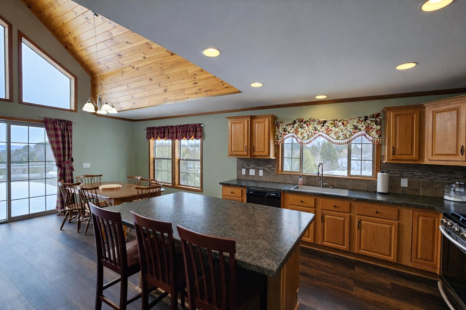 1293 City Farm Road Newport Town, VT 05855 - Photo 15 of 39