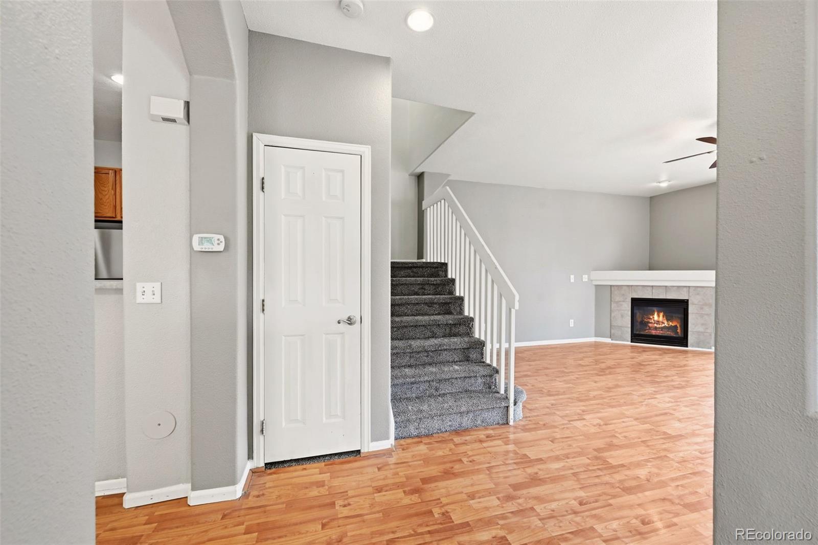 1277 Carlyle Park Circle Highlands Ranch, CO 80129 - Photo 3 of 25