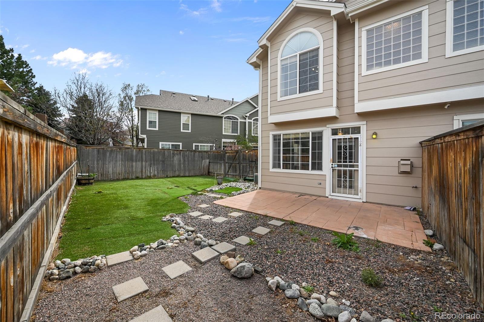 1277 Carlyle Park Circle Highlands Ranch, CO 80129 - Photo 7 of 25