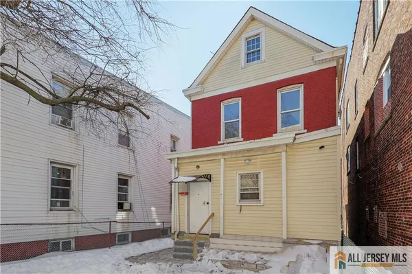 $529,900 | 344 Market Street, Perth Amboy, NJ 08861