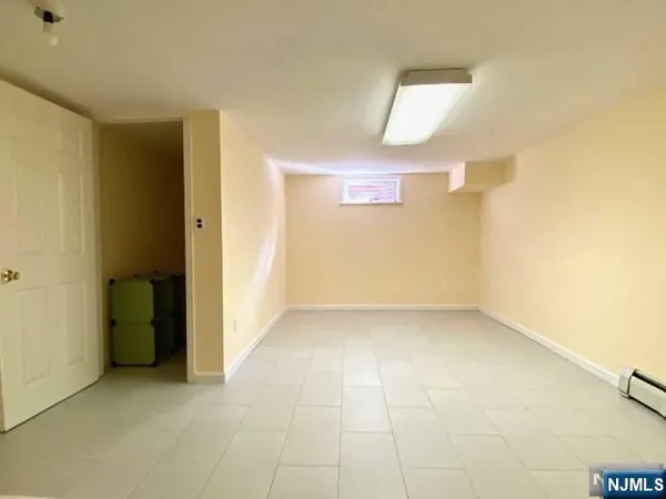 $4,800 | 330 Westview Avenue, Fort Lee, NJ 07024