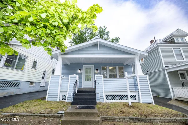 $299,900 | 242 Linden Street, Schenectady, NY 12304