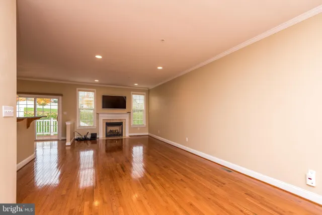 $3,200 | 3233 Meadow View Circle, Unit 155, Furlong, PA 18925