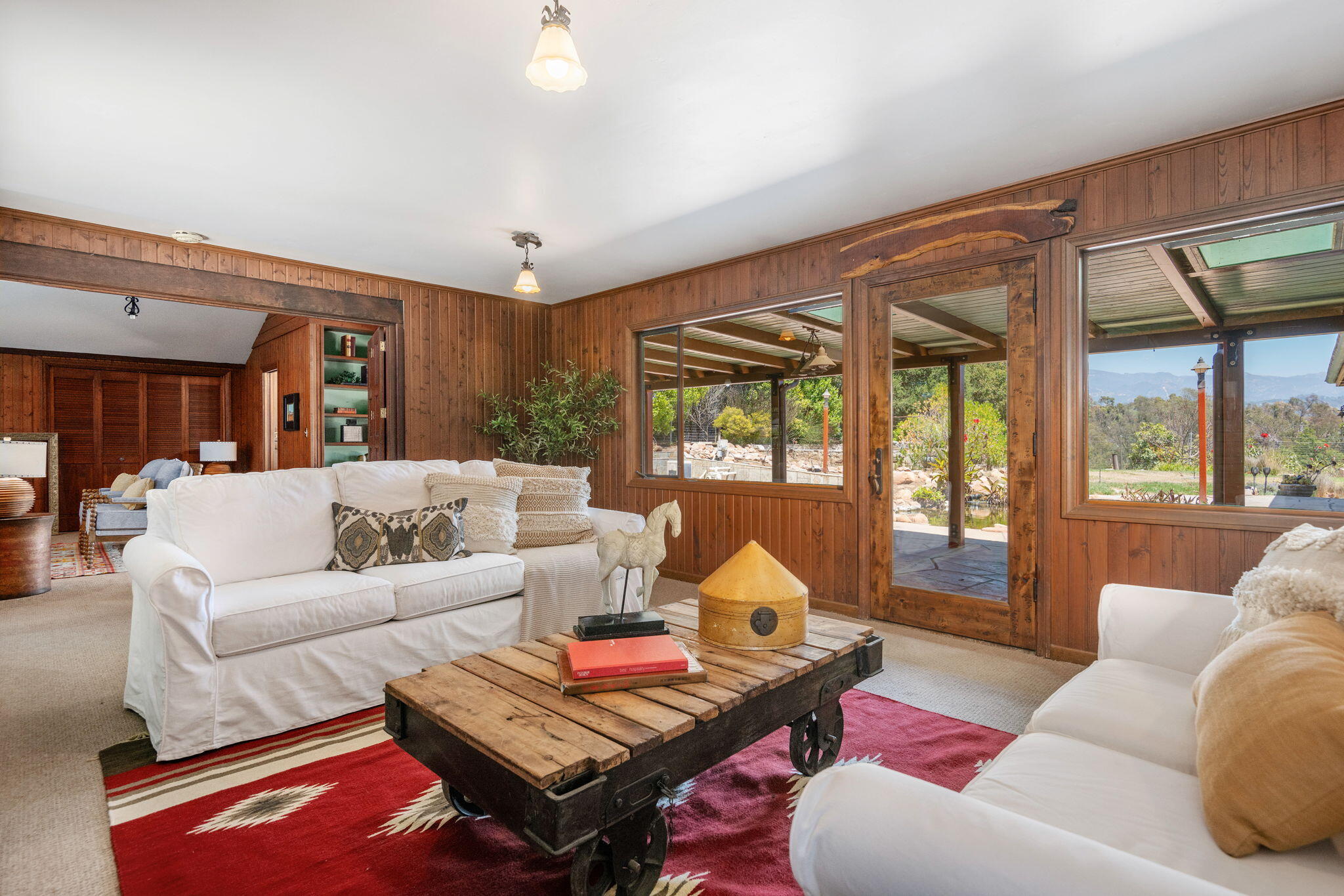 3520 La Entrada Santa Barbara, CA 93105 - Photo 3 of 12 11 - Living Room
