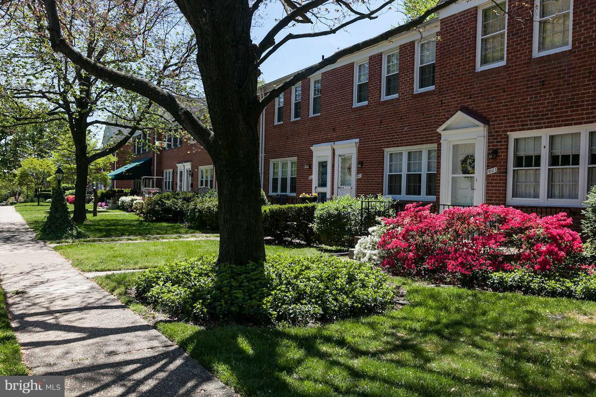 8149 Pleasant Plains Road Towson, MD 21286 - Photo 24 of 29 Community