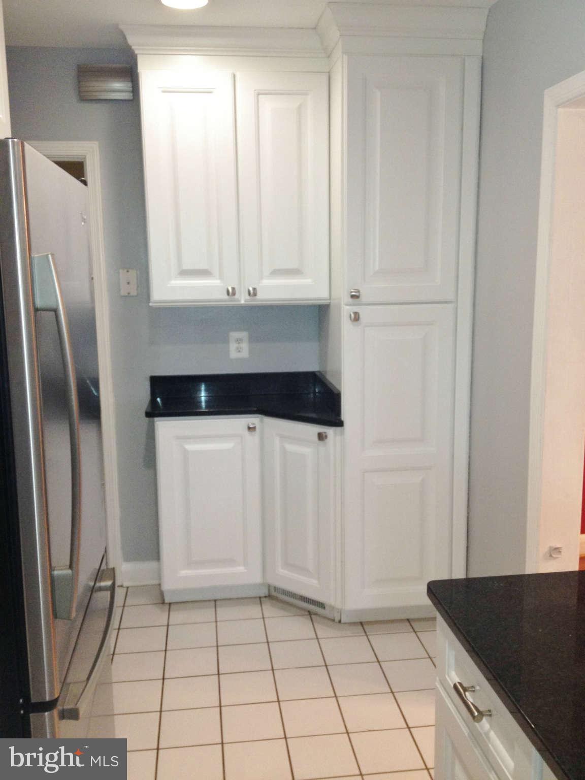 8149 Pleasant Plains Road Towson, MD 21286 - Photo 8 of 29 Kitchen