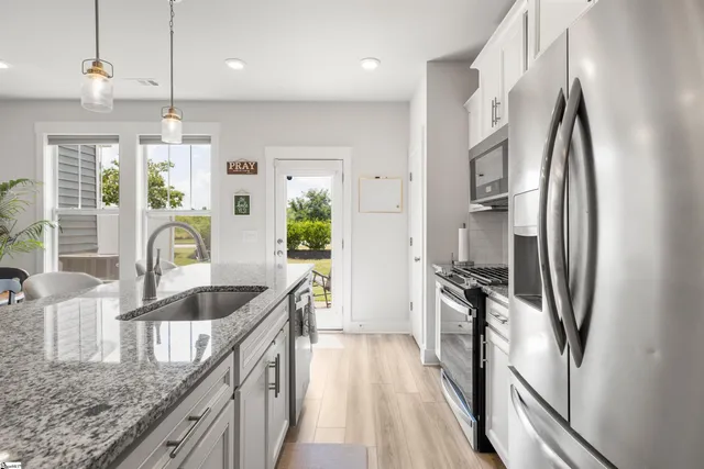 $2,000 | 127 Shallons Drive, Greenville, SC 29609