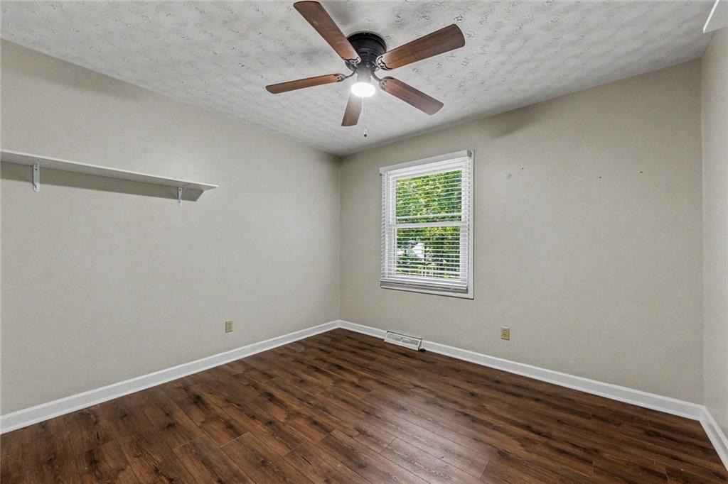 2570 Johnston Road Northwest Kennesaw, GA 30152 - Photo 39 of 66