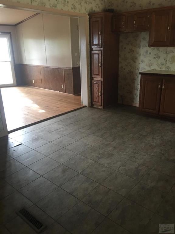 152 Walker Road Nebo, NC 28761 - Photo 5 of 14 Gallery Image 5