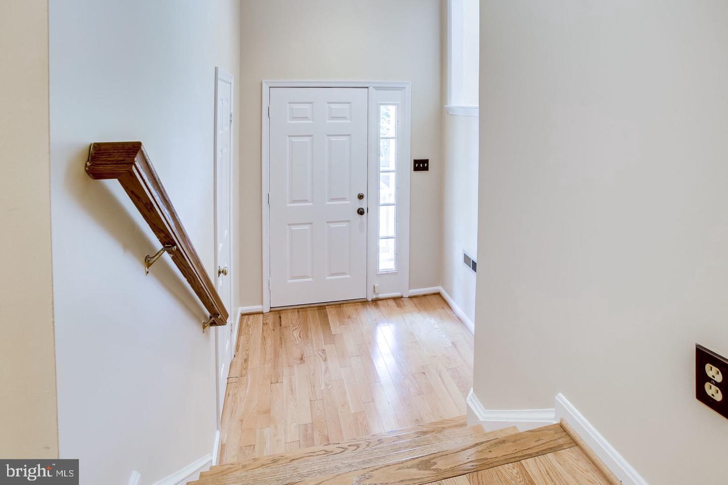 11793 Great Owl Circle Reston, VA 20194 - Photo 3 of 25
