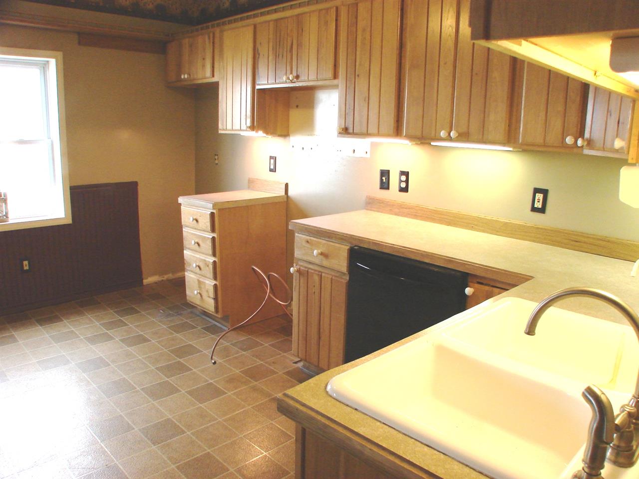 3532 North Warner Road Sumner, MI 48889 - Photo 5 of 54 1859876-4.JPG