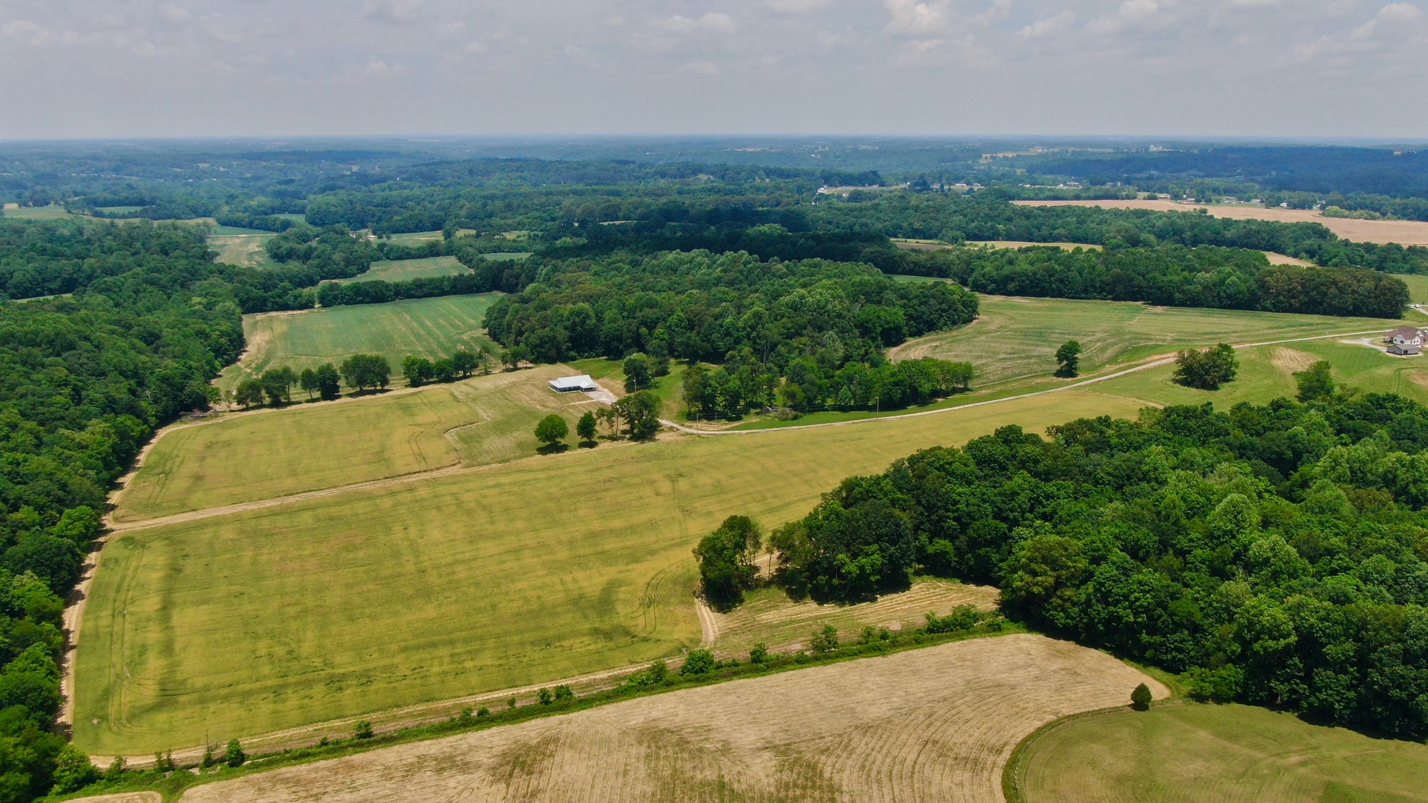 191 B Doug Williams Road Portland, TN 37148 - Photo 8 of 10 an aerial view of a house