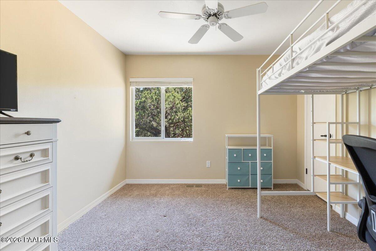 2040 Thumb Butte Road Prescott, AZ 86305 - Photo 20 of 38 Guest Bedroom