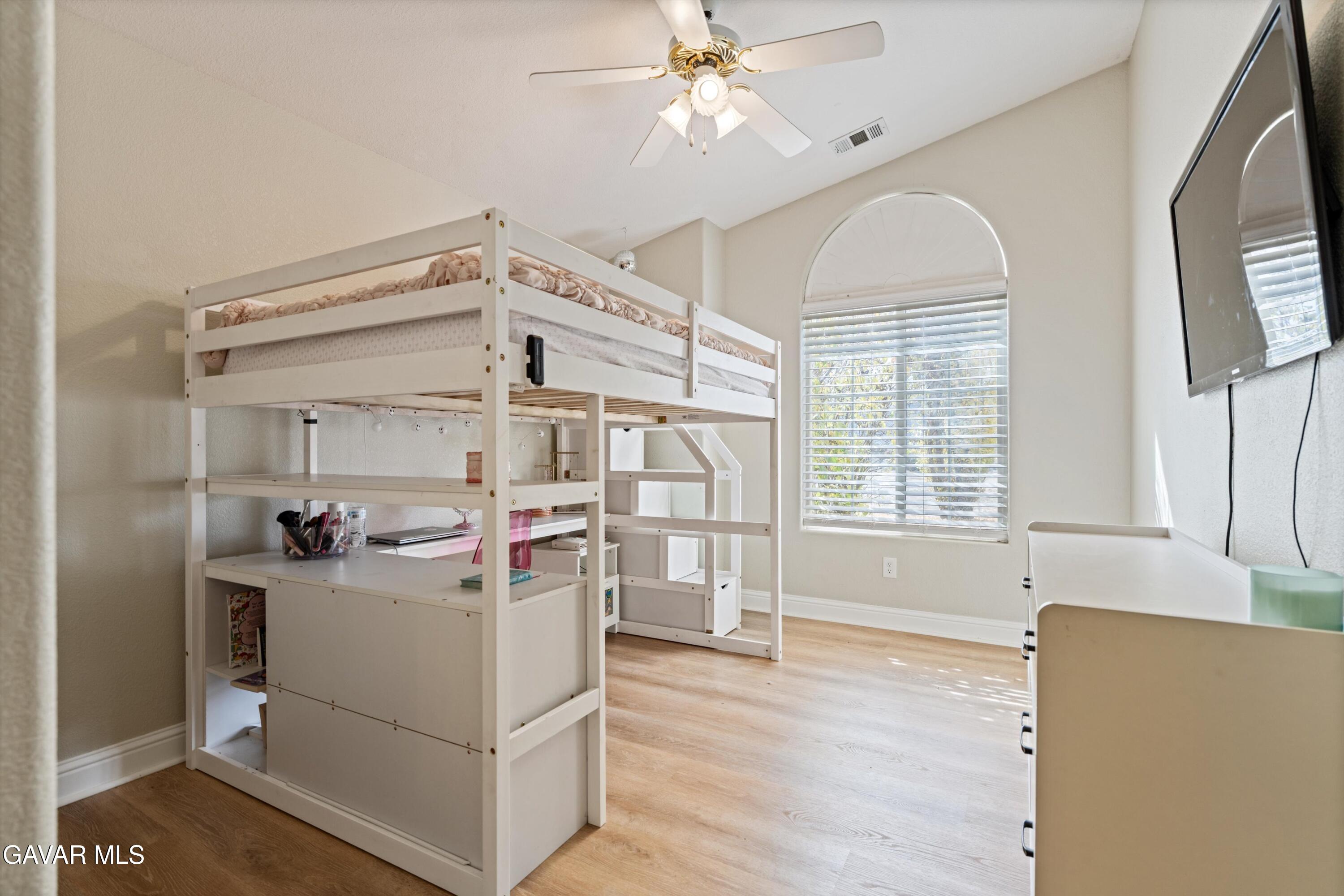 29301 North Lower Valley Road Tehachapi, CA 93561 - Photo 12 of 26 11-JYP07448
