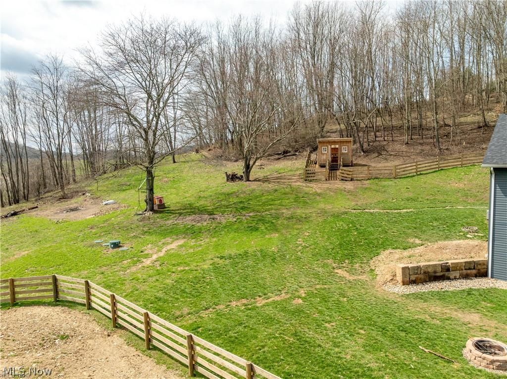 7528 Dover Zoar Road Northeast Dover, OH 44622 - Photo 4 of 42