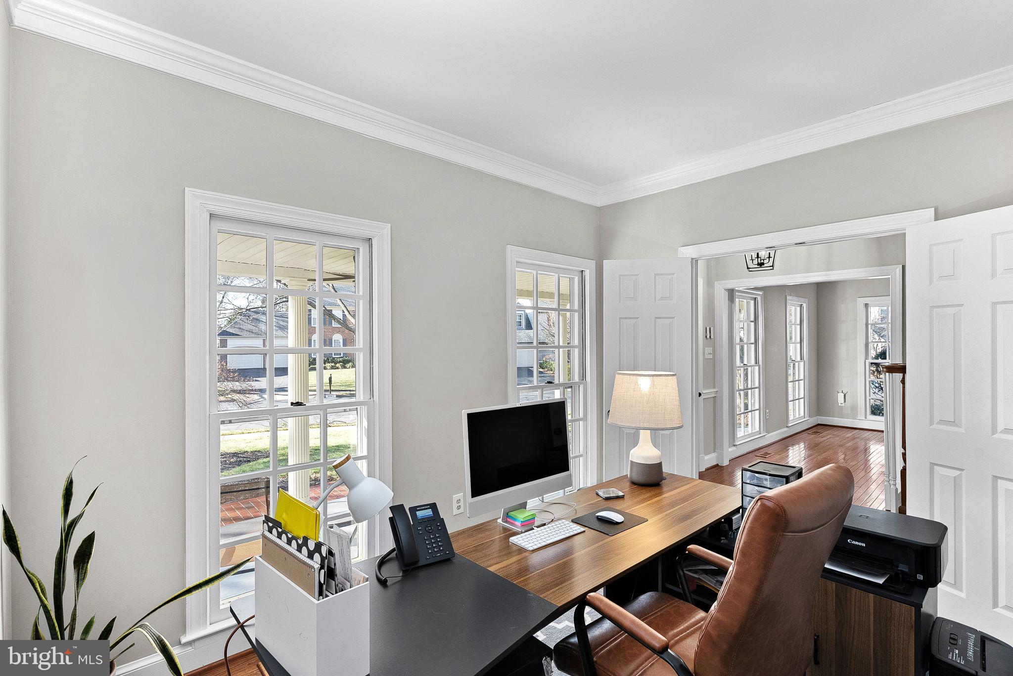 9440 Flowerden Lane Manassas, VA 20110 - Photo 10 of 66 a workspace with furniture and window