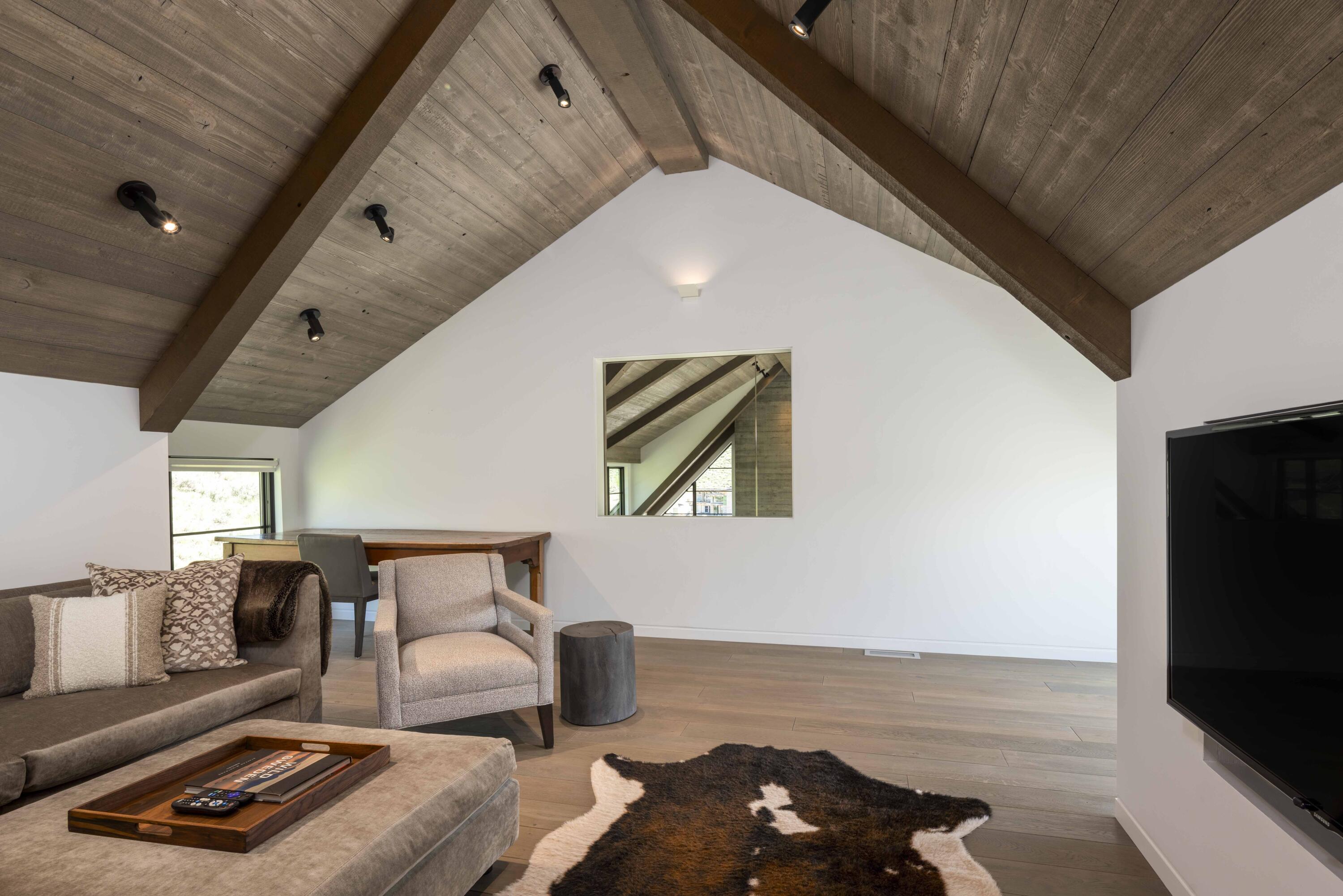 305 Diamond Back Road Sun Valley, ID 83353 - Photo 17 of 28 Media/Office/Yoga space