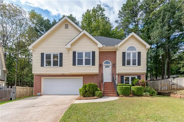 $2,400 | 705 Oxford Crest Court Northwest, Lawrenceville, GA 30043