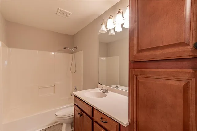 $2,400 | 705 Oxford Crest Court Northwest, Lawrenceville, GA 30043