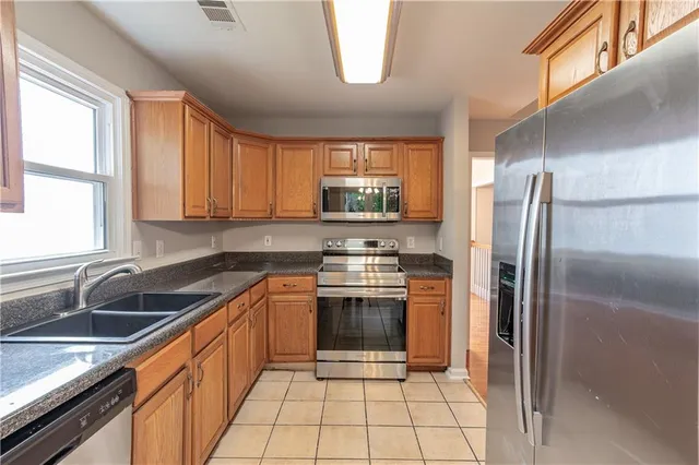 $2,400 | 705 Oxford Crest Court Northwest, Lawrenceville, GA 30043