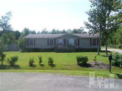 79 Elizabeth Road Hampstead, NC 28443 - Photo 1 of 15 Primary Photo