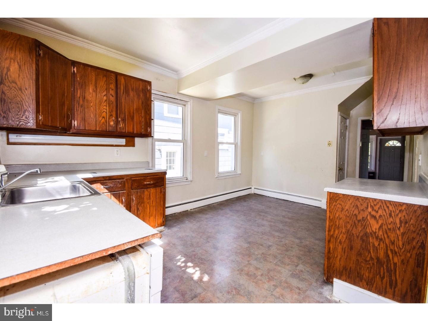 605 Crown Point Road Westville, NJ 08093 - Photo 23 of 25 Gallery Image 23