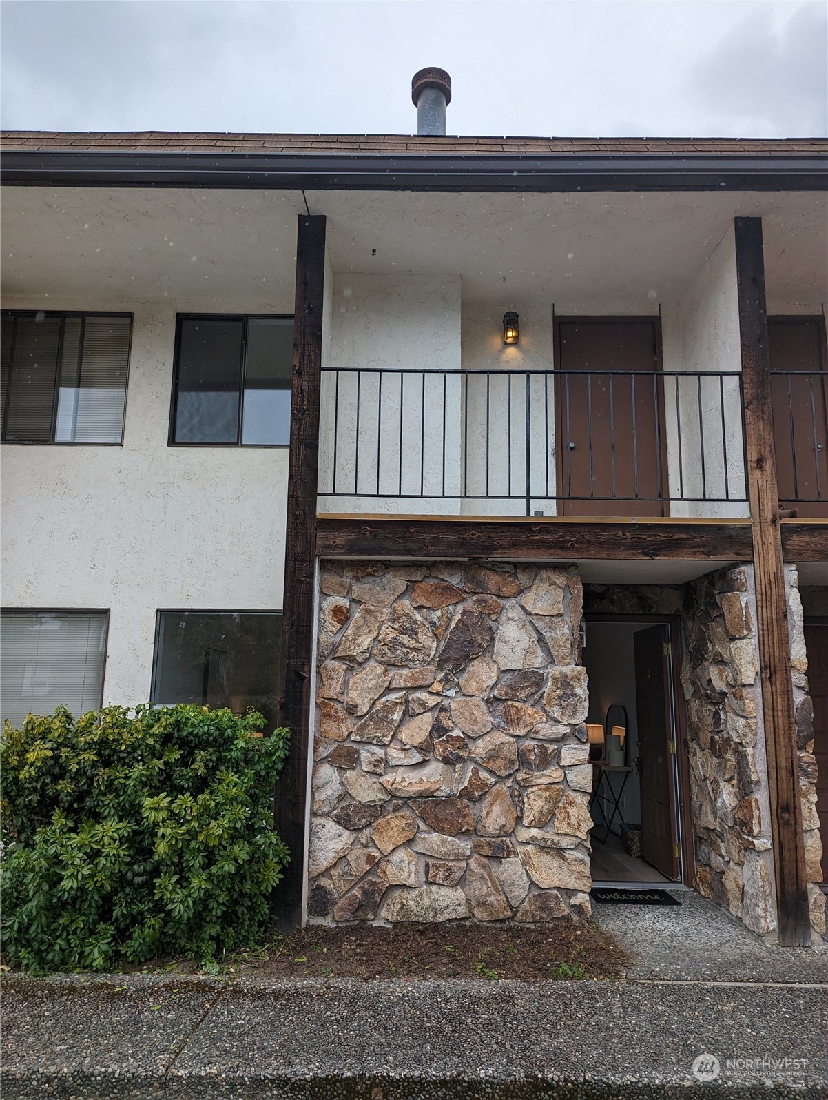 7812 196th Street Southwest, Unit B7 Edmonds, WA 98026 - Photo 1 of 25 Gallery Image 1