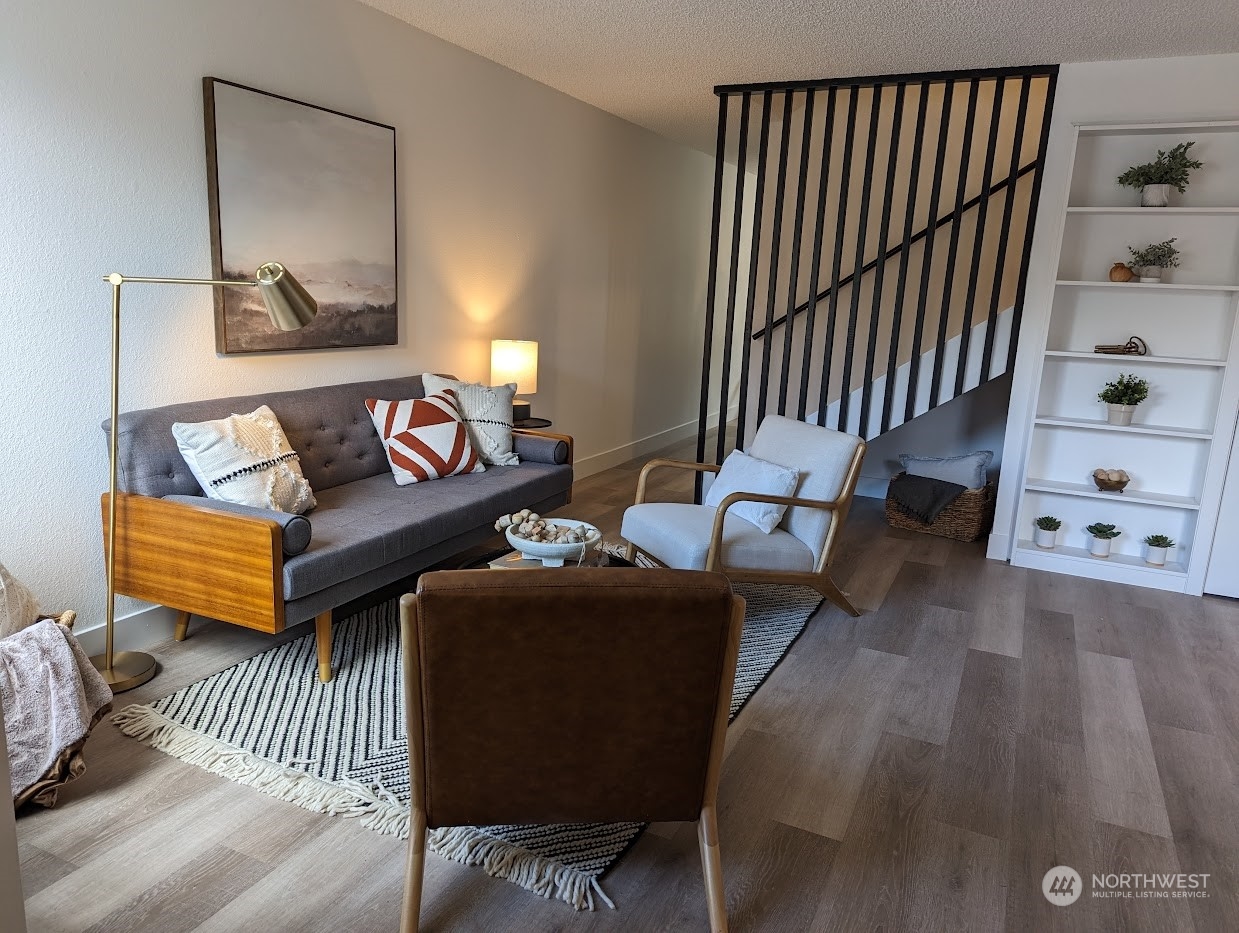7812 196th Street Southwest, Unit B7 Edmonds, WA 98026 - Photo 3 of 25 Gallery Image 3