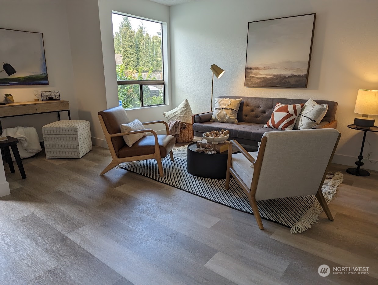 7812 196th Street Southwest, Unit B7 Edmonds, WA 98026 - Photo 4 of 25 Gallery Image 4