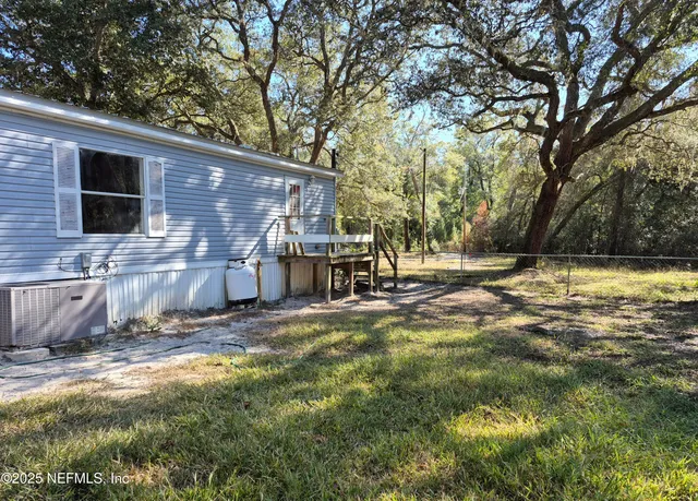 $1,200 | 109 Stallion Road, Crescent City, FL 32112
