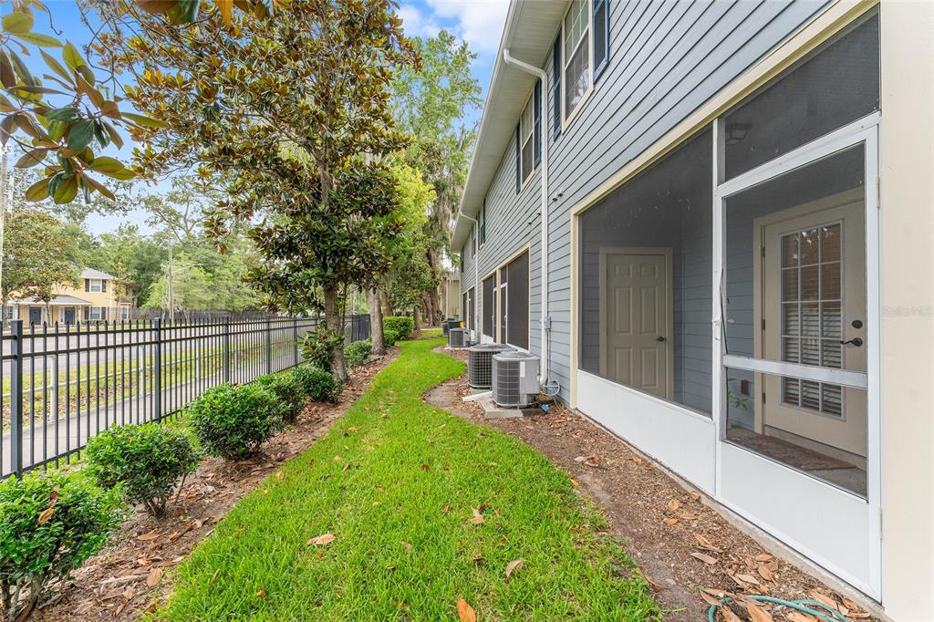 2980 Southwest 35th Place, Unit 101 Gainesville, FL 32608 - Photo 32 of 35