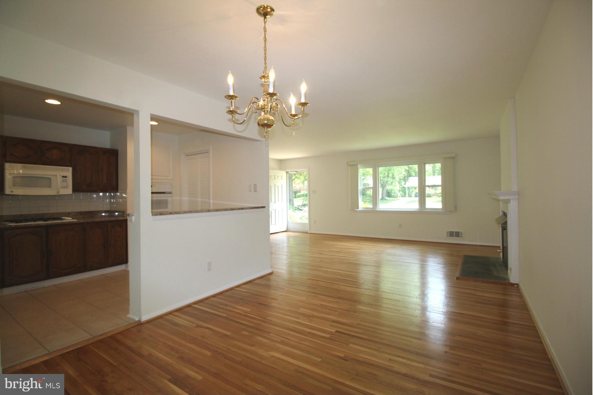 7634 Webbwood Court Springfield, VA 22151 - Photo 5 of 29 Dining Room