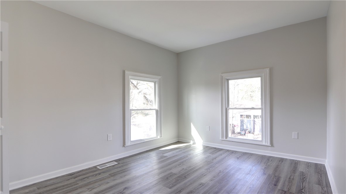 1062 Highway 96 Waterloo, NY 13165 - Photo 34 of 44