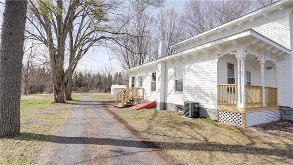 $299,500 | 1062 Highway 96, Waterloo, NY 13165