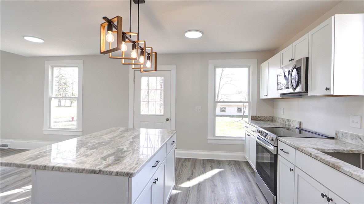 1062 Highway 96 Waterloo, NY 13165 - Photo 6 of 44