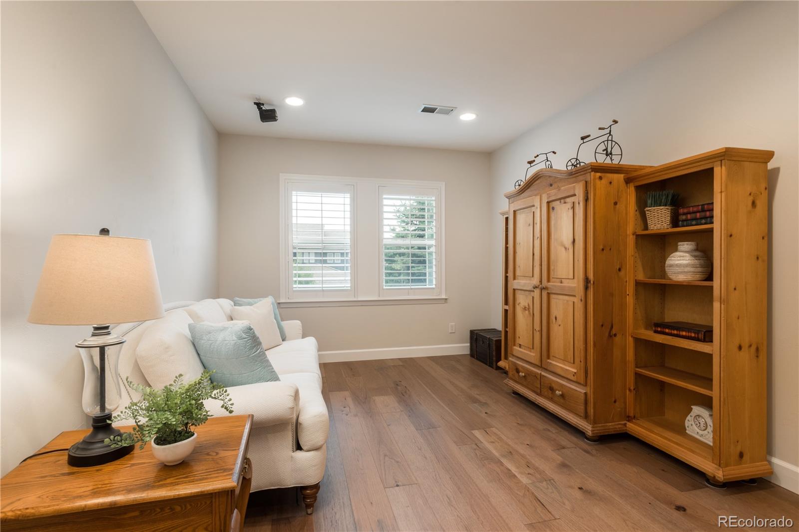 425 Maplehurst Drive Highlands Ranch, CO 80126 - Photo 19 of 40 Gallery Image 19