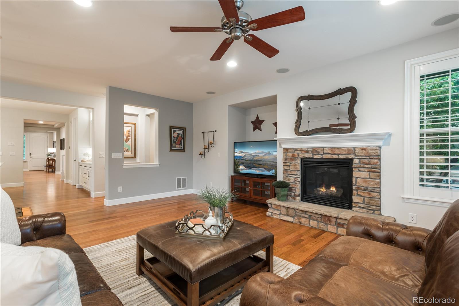 425 Maplehurst Drive Highlands Ranch, CO 80126 - Photo 8 of 40 Gallery Image 8