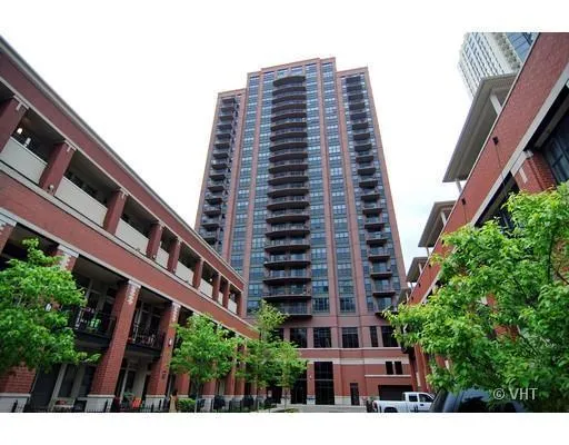 $349,900 | 330 North Jefferson Street, Unit 2007, Chicago, IL 60661