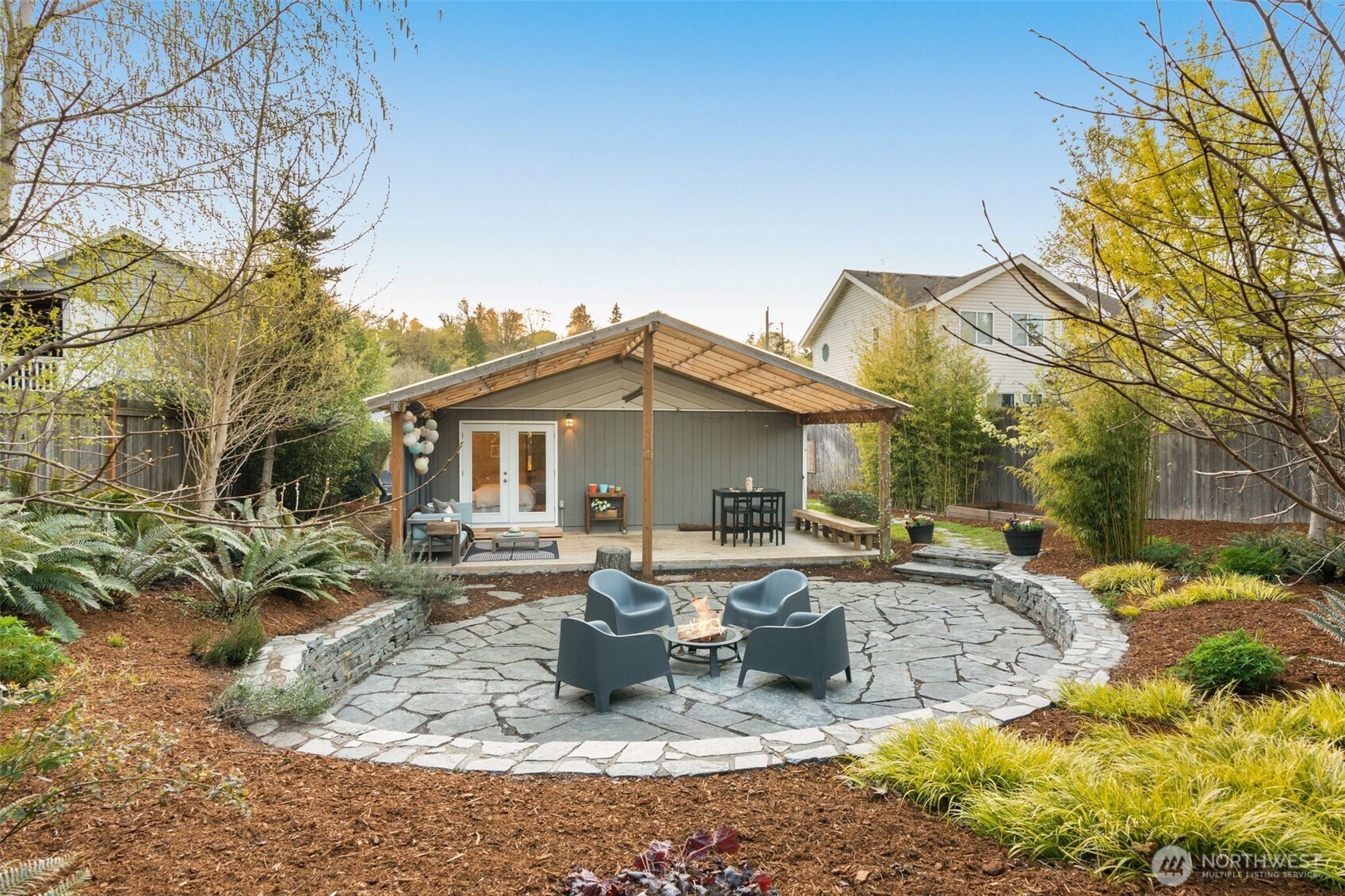 6528 23rd Avenue Southwest Seattle, WA 98106 - Photo 31 of 39 a view of a house with backyard