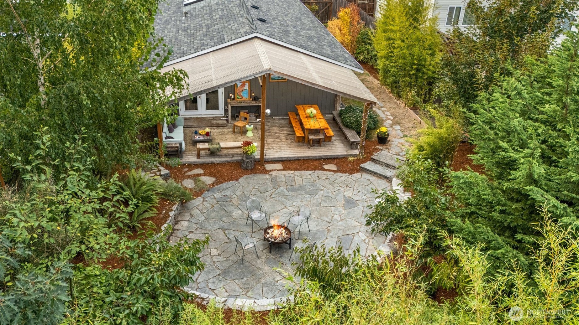 6528 23rd Avenue Southwest Seattle, WA 98106 - Photo 39 of 39 a view of a house with a yard