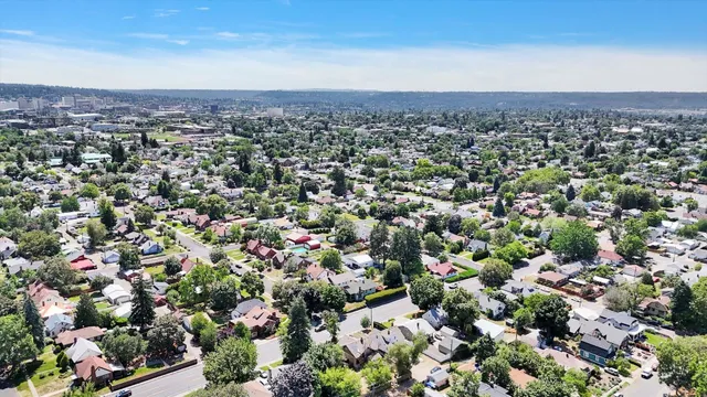 $245,000 | 206 West Buckeye Avenue, Unit 202 W BUCKEYE AVE, Spokane, WA 99205