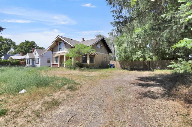 $245,000 | 206 West Buckeye Avenue, Unit 202 W BUCKEYE AVE, Spokane, WA 99205