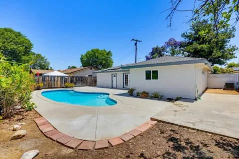 $695,000 | 569 Gold Drive, Oceanside, CA 92057