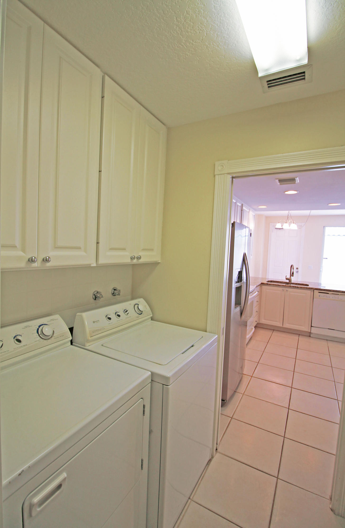 1881 Frederick Small Road Jupiter, FL 33458 - Photo 26 of 32 Laundryroom