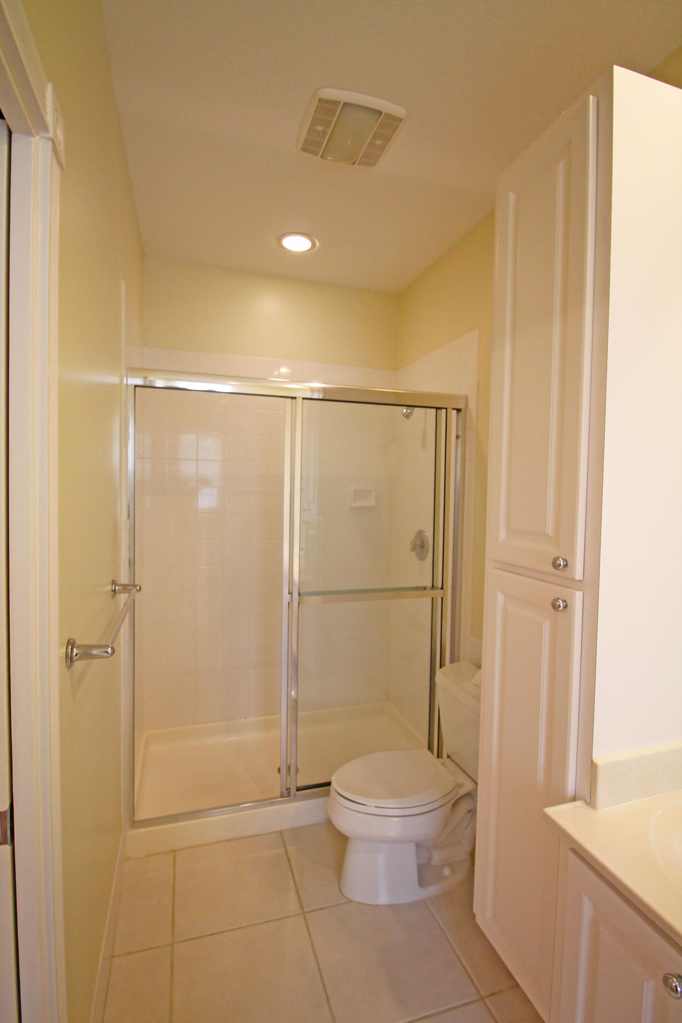 1881 Frederick Small Road Jupiter, FL 33458 - Photo 31 of 32 Masterbath3