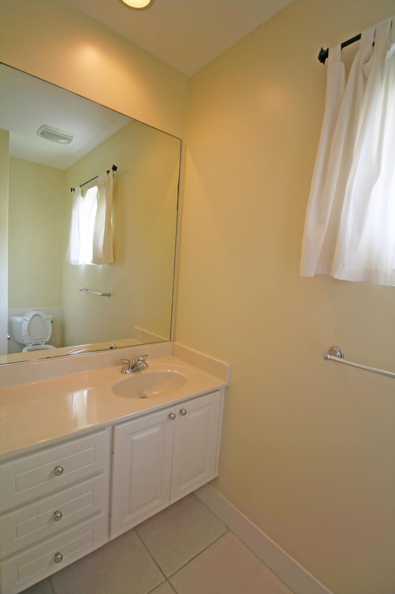 1881 Frederick Small Road Jupiter, FL 33458 - Photo 6 of 32 Bathroom2